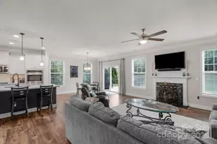 236 Robinwood Ln, Lake Wylie, SC 29710 - Photo 20