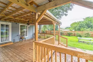 103 W Texas Ave, Bessemer City, NC 28016 - Photo 8