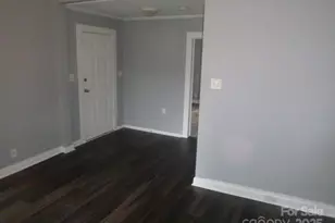 326 S Caldwell St, Salisbury, NC 28144 - Photo 12