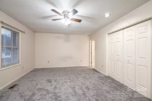 709 21st Ave NE, Hickory, NC 28601 - Photo 34