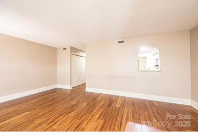 709 21st Avenue NE, Hickory, NC 28601 - Photo 26