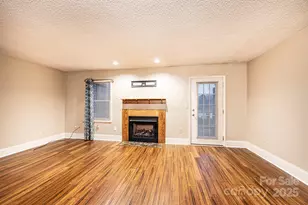 709 21st Ave NE, Hickory, NC 28601 - Photo 24