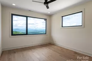 24 S Watchman Dr, Hendersonville, NC 28791 - Photo 36