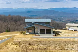 24 S Watchman Dr, Hendersonville, NC 28791 - Photo 2