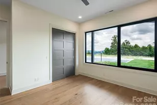 24 S Watchman Dr, Hendersonville, NC 28791 - Photo 30