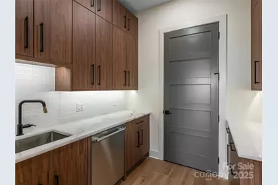 24 S Watchman Drive #10 & 11, Hendersonville, NC 28791 - Photo 20