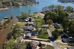 7977 Lucky Creek Ln, Denver, NC 28037 - Photo 2