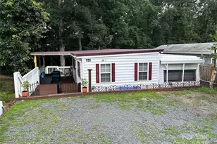 105 Marina Ln, New London, NC 28127 - Photo 2