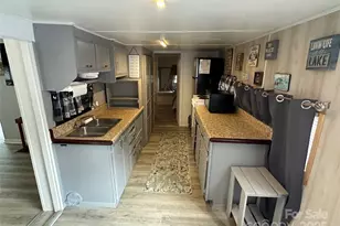 105 Marina Ln, New London, NC 28127 - Photo 10