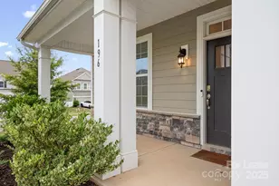 196 Longleaf Dr, Mooresville, NC 28117 - Photo 4