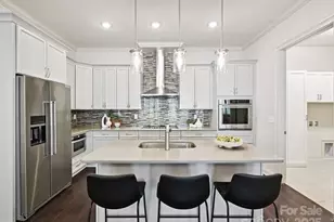 2034 Laney Pond Rd, Matthews, NC 28104 - Photo 8