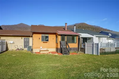 94 Market Street, Maggie Valley, NC 28751 - Photo 14