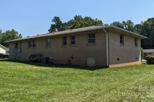 188 Debby Ln, Rutherfordton, NC 28139 - Photo 4