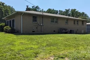 188 Debby Ln, Rutherfordton, NC 28139 - Photo 2