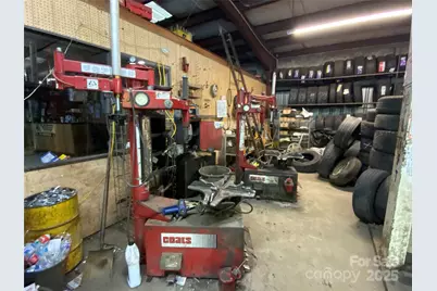 23 Lana Lane, Burnsville, NC 28714 - Photo 10