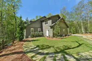 1092 E Bald Rock Dr, Sapphire, NC 28774 - Photo 40