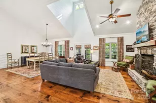 1092 E Bald Rock Dr, Sapphire, NC 28774 - Photo 4