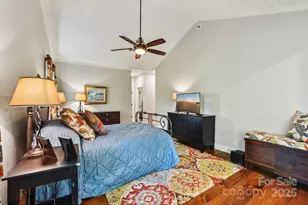 1092 E Bald Rock Dr, Sapphire, NC 28774 - Photo 18