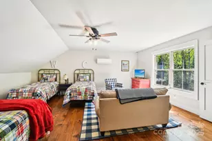 1092 E Bald Rock Dr, Sapphire, NC 28774 - Photo 30