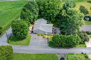 309 Sheldon St, Hudson, NC 28638 - Photo 34