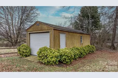 309 Sheldon Street, Hudson, NC 28638 - Photo 32