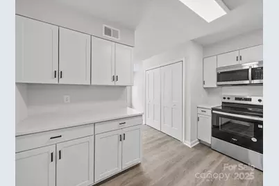 11222 Carmel Chace Drive, Charlotte, NC 28226 - Photo 10