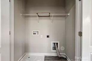 8728 Arbor Creek Dr, Charlotte, NC 28269 - Photo 8