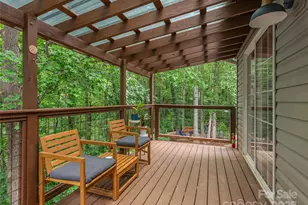 15 Maplewood Dr, Swannanoa, NC 28778 - Photo 8