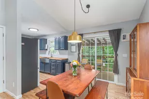 15 Maplewood Dr, Swannanoa, NC 28778 - Photo 4