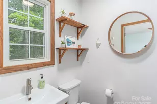 15 Maplewood Dr, Swannanoa, NC 28778 - Photo 12