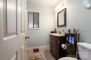 7101 Signer Rd, Charlotte, NC 28278 - Photo 16