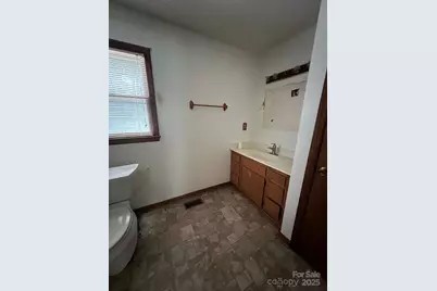 6581 Emerald Isle Drive, Sherrills Ford, NC 28673 - Photo 16