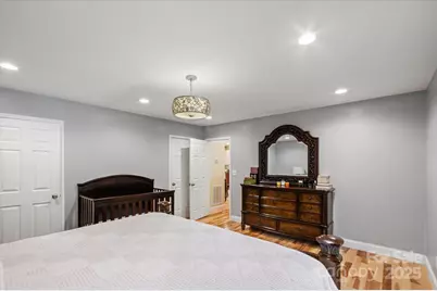 40 Alabama Avenue, Marion, NC 28752 - Photo 12