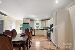 40 Alabama Ave, Marion, NC 28752 - Photo 20