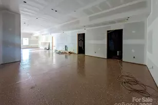 338 Majestic Mountain Dr, Burnsville, NC 28714 - Photo 32