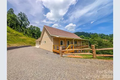 338 Majestic Mountain Drive, Burnsville, NC 28714 - Photo 6