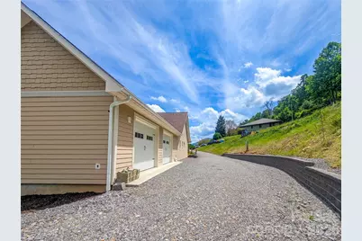 338 Majestic Mountain Drive, Burnsville, NC 28714 - Photo 46