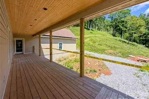 338 Majestic Mountain Dr, Burnsville, NC 28714 - Photo 18