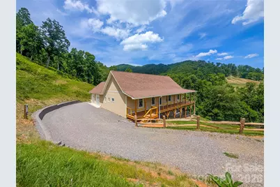338 Majestic Mountain Drive, Burnsville, NC 28714 - Photo 4