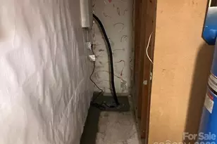 430 Laurel Hts Ln, Tryon, NC 28782 - Photo 38