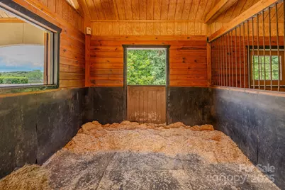 650 Golf Course Road, Columbus, NC 28722 - Photo 46