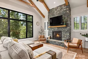 138 Riverbend Frst Dr, Asheville, NC 28805 - Photo 2