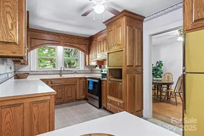 160 McLean Road, Weaverville, NC 28787 - Photo 6