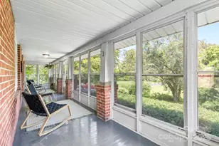 160 McLean Rd, Weaverville, NC 28787 - Photo 2