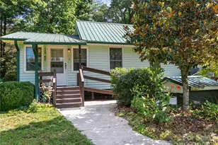 119 John Lee Montgomery Dr, Hendersonville, NC 28792 - Photo 2