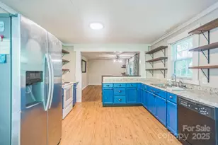 379 N Louisiana Ave, Asheville, NC 28806 - Photo 8