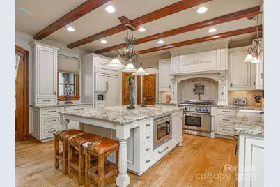 176 Valley Springs Road, Asheville, NC 28803 - Photo 8