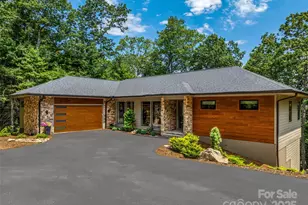 23 Haverhill Ct, Flat Rock, NC 28731 - Photo 2