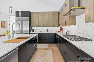 23 Haverhill Ct, Flat Rock, NC 28731 - Photo 20