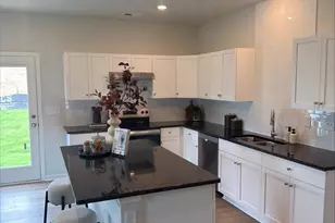 4541 Green Drake Dr, Charlotte, NC 28269 - Photo 6